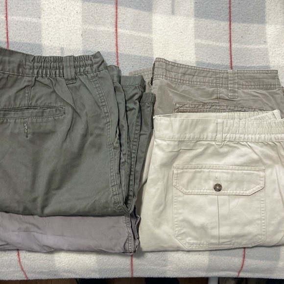 Lot of men’s cargo shorts - size 42 - Picture 1 of 3